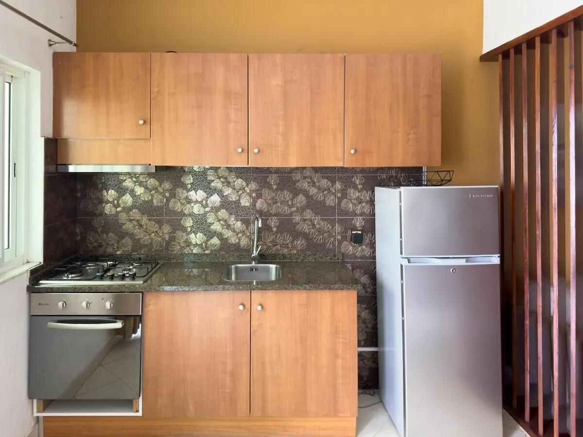 1-Bdr Apt In Palmarejo, City Center - Lcgr Praia Apartman